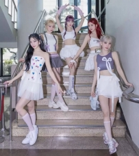 [夸克网盘] 韩国女团热舞车展车模 合集高清
